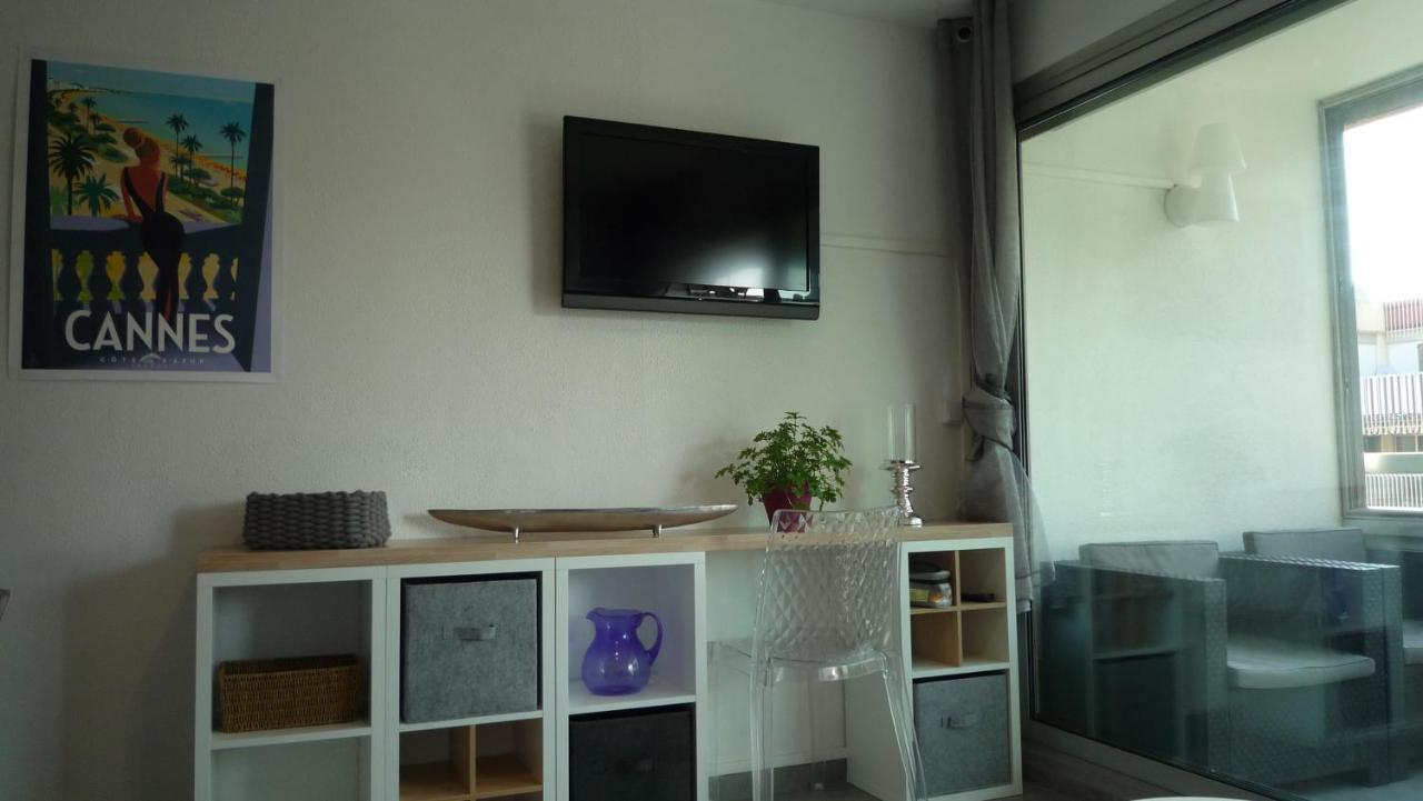 Appartementfrontdemersaintraphaelsantalucia Ngoại thất bức ảnh